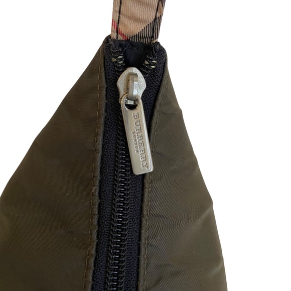 Authentic Burberry Nylon Shoulder Bag – Army Green, Nova Check, Zip Closure - Picture 10 of 16
